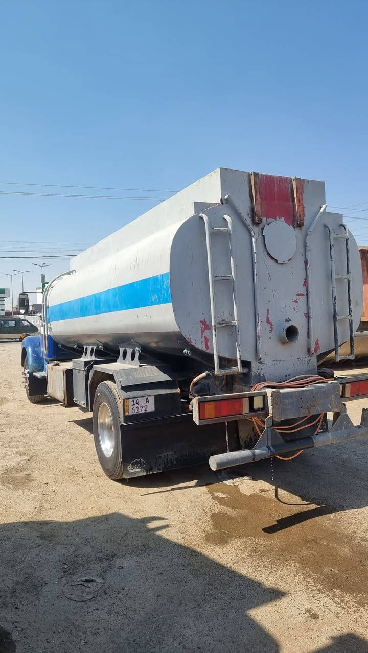 سلام عليكم
للبيع سكانيه 111
بل سنويه تنكر 
رقم نكليزي بصره 
محرك سوبر جديد 
سياره جاهز الشغل
مكان بغداد السياحي 
***********
***********
