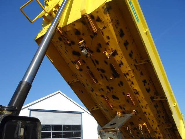 اسكانيا R حجم 380
موديل 2008
مشتغلة 390000
عدد 2
السعر 75 الف دولار 
شامل كمرك نقل ظريبة 
مدة وصول 25 يوم بعد توقيع عقد وبعد الاتفاق


**إذا كنت صاحب هذا الإعلان وتريد حذفه لأي سبب، رجاءا أرسل رسالة إلى الدعم الفني**