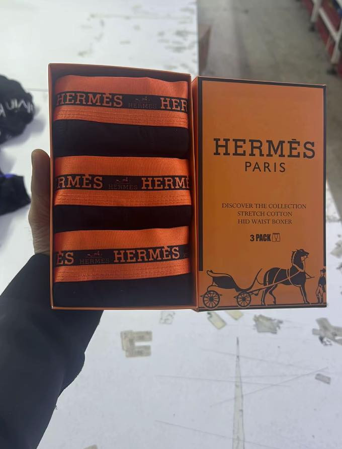 ملابس داخلية رجالية براندات عالمية
جملة فقط 
توصيل ليجميع أنحاء العراق 🇮🇶


**إذا كنت صاحب هذا الإعلان وتريد حذفه لأي سبب، رجاءا أرسل رسالة إلى الدعم الفني**