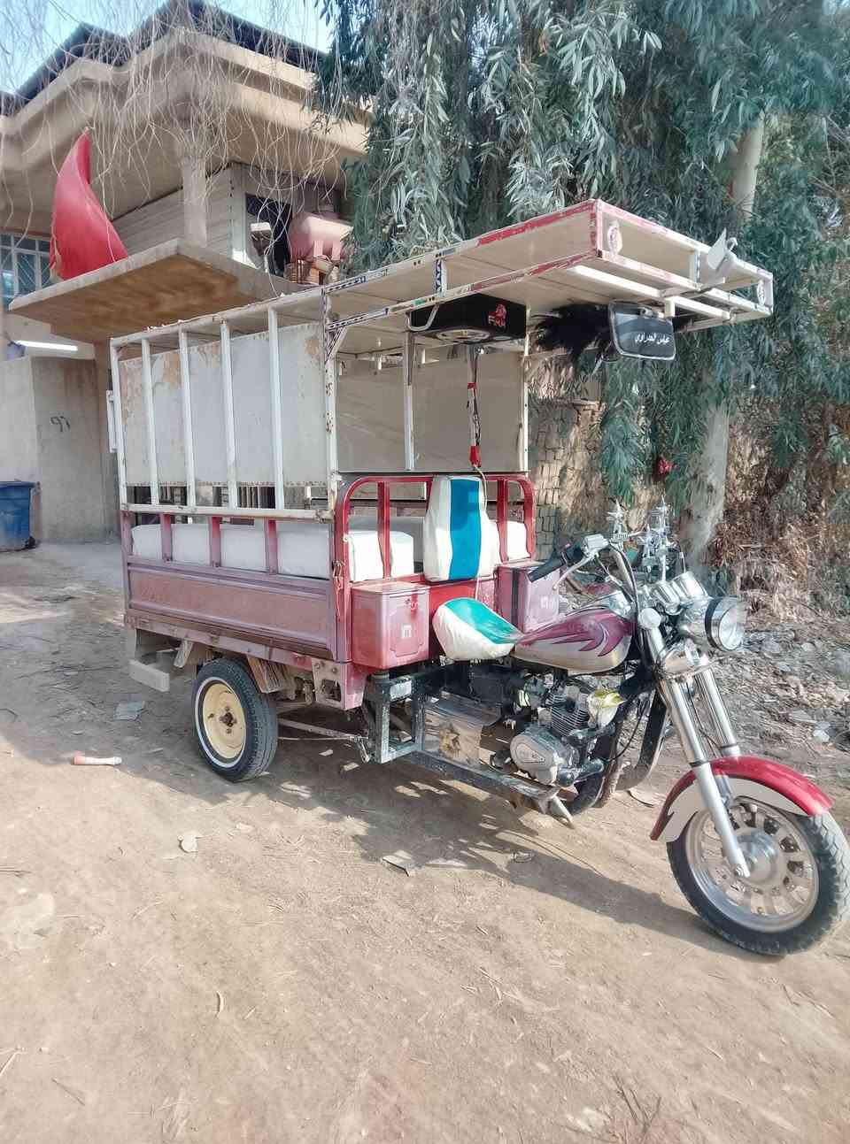 السلام عليكم ام تي ار للبيع موديل 16 مكفوله من كلشي أوراق اصولي وكيلهه الربيعي ستوني معمرهه بل واقع  نصبتهه احله ابيع كامله محجرهه ومصطباتهه  مكان كوفه تجي تفحصهه وتاخذهه وشاصي مكفول من قطره لحيم لونه حمره جارده  سعرهه مليونين و 300قفلهه ما متواجد فيس وهذه رقمي ***********
