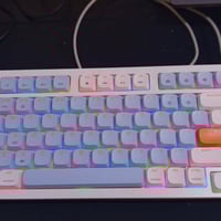 كيبورد ميكانيكي • شاشة LCD جانبية • تصميم مدمج