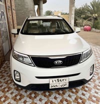 سورنتو ٢٠١٤ • ٤ سلندر • ٧ راكب