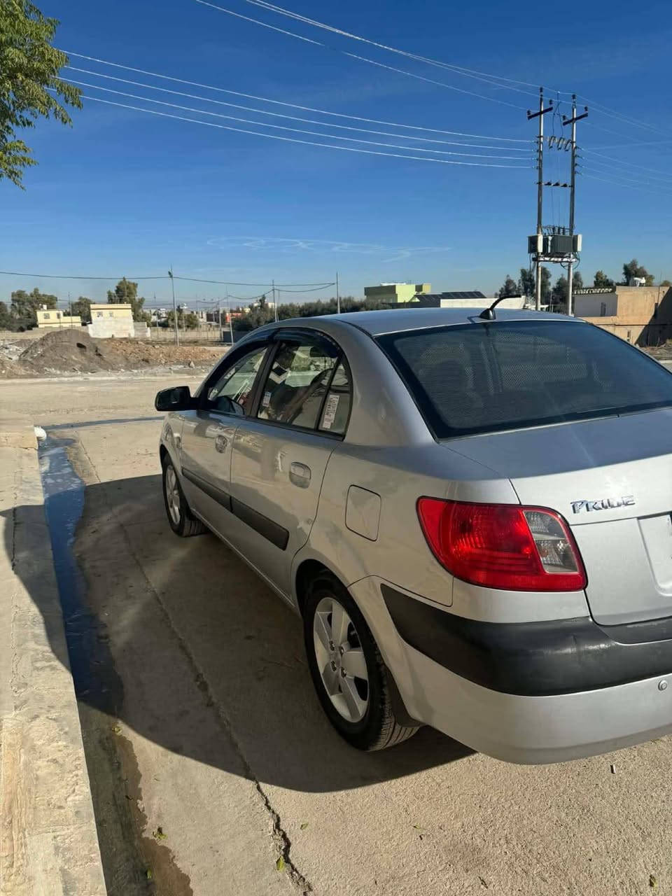 كيا برايد موديل 2007 رقم بغداد مشروع وطني مصبوغ صبغ عام جماليه شرط. ضربة جاكوج مابيها محرك شرط كير توماتيك هزة جديده رقم الماني تبريد شرط تدفئة شرط طخم تايرات والسياره كدام العين جاهزة من كل شي دينار ماتصرف عليها. السياره موجوده بلموصل جانب الايسر 
السعر 88 $ قفل


**إذا كنت صاحب هذا الإعلان وتريد حذفه لأي سبب، رجاءا أرسل رسالة إلى الدعم الفني**