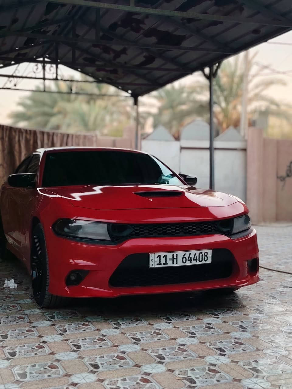 جارجر 2017 اصل
رقم بغداد بسمي 

بيها ضرر جاملغات الحوض تصليح 

وسياره مصبوغه عدا القماره 

محرك 3600 تو ويل 

سياره جاهزه العنوان بابل‭ ***********
السعر قفل 🔒 155 من الخير
