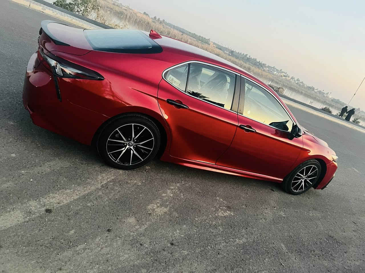 كامري موديل 2021
مواصفات SE
الحادث موجود بالصور 
جاهزه ما بيه نقص 
ماشيه 71 الف 
السعر 175 بيه مجال 
للاستفسار الاتصال 
***********
***********
