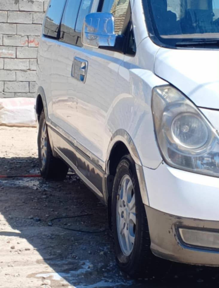 ستاركس 2008 رقم دولي كفاله عامه من كلشي محرك وكير شرط سعر 118 وبيه مجال***********
