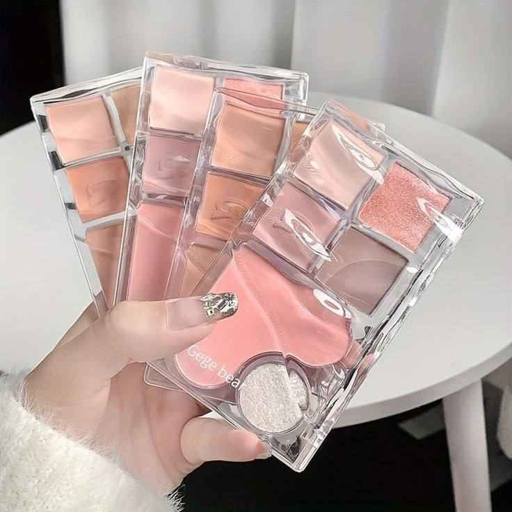 ابداعات كوريا 🥰💃
باليت شدو كوري Gege bear
❤️ ❤️
 تحتوي مجموعة ظلال العيون بتركيبة فائقة التركيز، تتراوح من الألوان المطفية 🌈و الألوان الكلتر❤️🙈
وكل ما تحتاجينه للحصول على مظهر متألق , فهذه المجموعة المختارة بعناية تتضمن مجموعات لونية سهلة الاستخدام... 
كوالتي عالي ...
يجمع الالوان الاساسيه و الانتقاليه مات .
سهل الدمج و ثابت طول اليوم. 
توفر باللونين رقم 1# و رقم 2# 

السعر ٦ الاف 
🚘يوجد خدمة توصيل لجميع محافظات العراق ٤ الاف🚘 المحمودية, بابل


**إذا كنت صاحب هذا الإعلان وتريد حذفه لأي سبب، رجاءا أرسل رسالة إلى الدعم الفني**