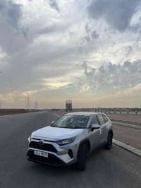 راف فور ٢٠٢٢ LE (AWD) عربی . أهلاً أصدقائي، لدي سيارة نظيفة للبيع، فقط...