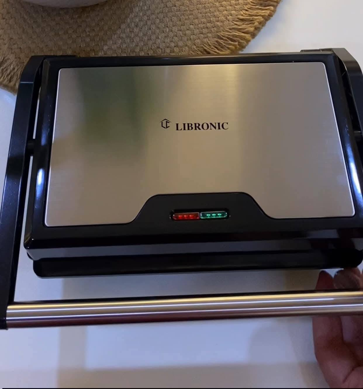 كابسة صاج ماركة ليبرونك
ستيل متوفر بكميات 📦 📦 📦 
28  الف والتوصيل مجاني لجميع محافظات العراق 🇮🇶


**إذا كنت صاحب هذا الإعلان وتريد حذفه لأي سبب، رجاءا أرسل رسالة إلى الدعم الفني**