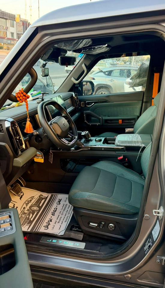 من رخصة الادمن
للبيع سيارة جيتور تي تو T2 موديل 2025
اغلى لون بالشركة طافي ( مات ) ✅
داخل زيتوني وحزام برتقالي 
السيارة نظيفة بحالة الوكالة وضمان الشركة ( مليون كيلومتر ) او ١٠ سنوات 
✅ ماشية ٢٠ الف 
 🔸عازل حراري لزجاج السيارة بالكامل
🔸اضافة اكسسوارات داخل وخارج السياره 
🔸ويل اسود شركة بلادي + سبيسر تكبير الاطارات
🔸وفووووول مواصفات معروفة 
المكان بغداد 📍
السعر 379$ 
وبيهه مجال للشراي
***********
