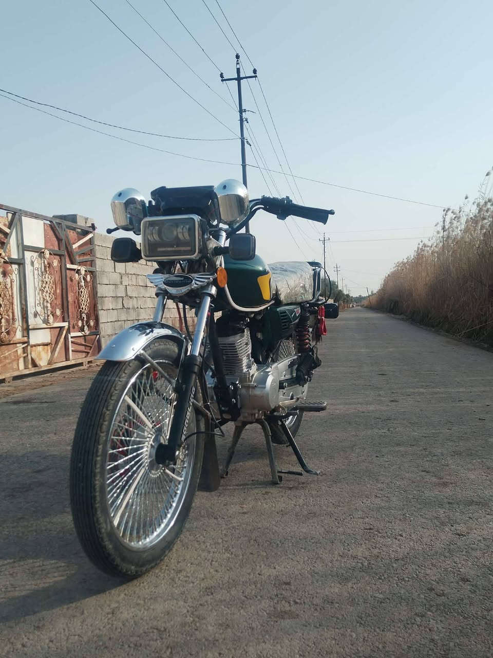 السلام عليكم شباب دراجه للبيع موديل 2026
الدراجه مفوله ما ناقصهه اي شي شغل و اطلع وين ما تريد معروضه 750 و بيه مجال للاتصال ***********
