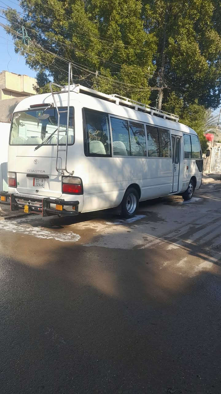 السلام عليكم كوستر 2009شمالي بأسمي ابيض أصل بيهه صبغ بس الذيل اليم الدكمه مال باب وبيهه يم الشبجه مال التبريد بلذيل كد نص متر وابعد مال المريه العبري فقط وبيعه منضومة غاز وكشن استاركس ملا حضه (اخوان لا اراوس ولا ابقي افلوس )ما متواجد على إلفيس الشراي ايخابر *********** ) السعر 2ونص قفل قفل قفل
