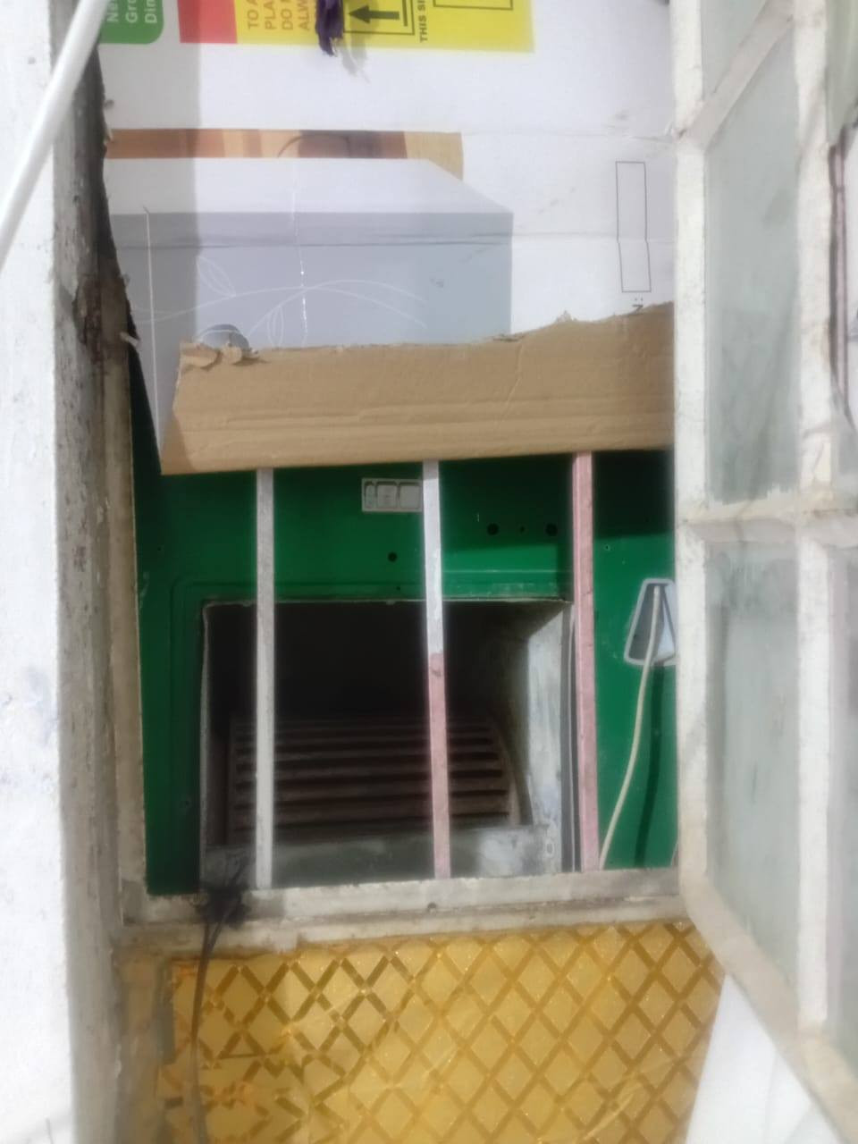 مبردة للبيع ***********

