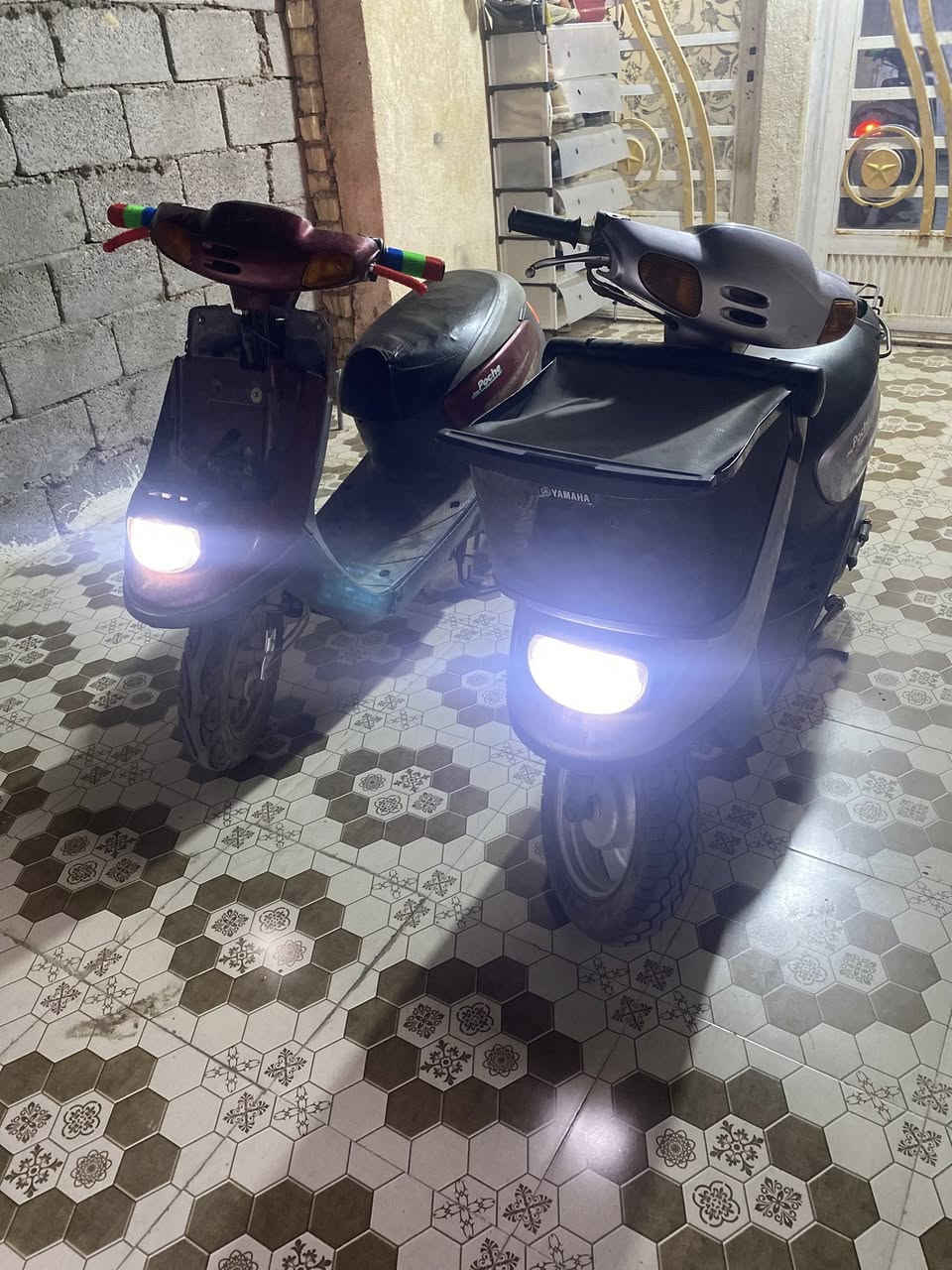 السلام عليكم ورحمة الله وبركاته. دراجات ثنين منغولي كلش نضيفات مفتوحات مره وحده الحمره ب٣٠٠ والرصاصيه ٣٥٠ مكان كربلاء حي القادسيه للستفسار ***********
