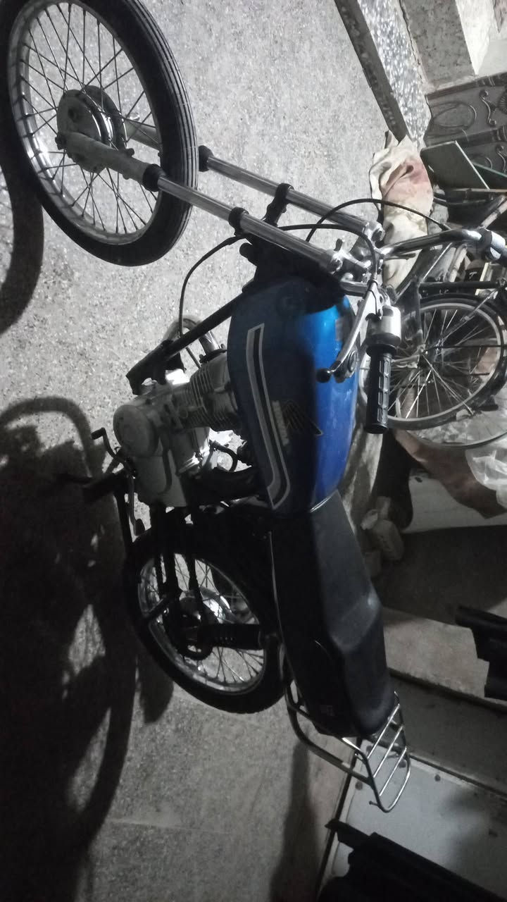 للبيع اربعه كير كلك مديل 2020مكينه رابيدو جديد سعر 350 مكانه نجف كوفه للتصال ***********
