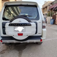 للبيع باجيرو موديل ١٣ حبتور السياره بيهه طخه بسيطه باالجاملغ والبنيد ب...