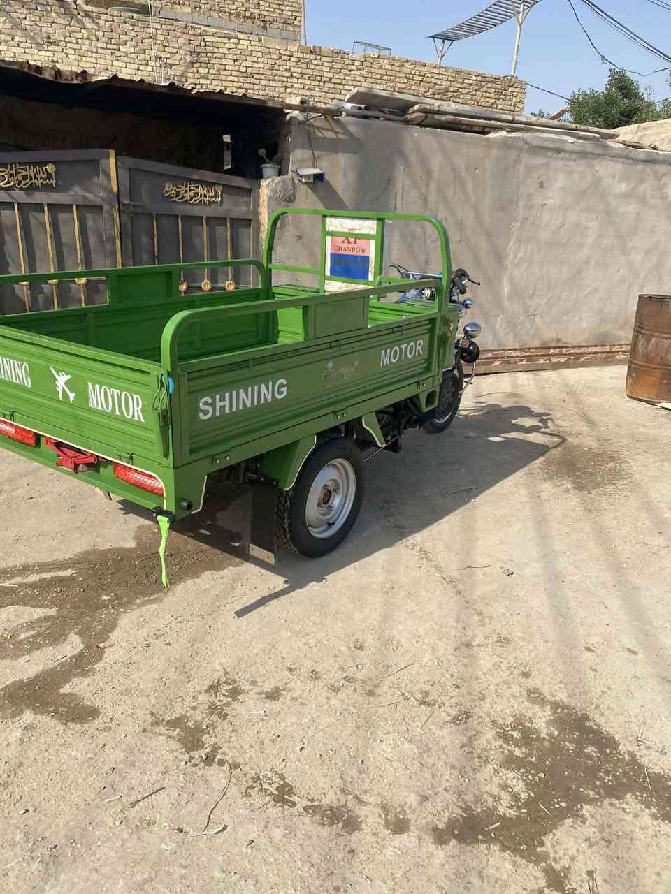 سلام عليكم ستوته لبيع ستوته مكفوله من كلشي موديل 23محرك 25 مكاني بابل حي العسكري شارع 80سعر 2800بيه مجال بصيط رقم ***********
