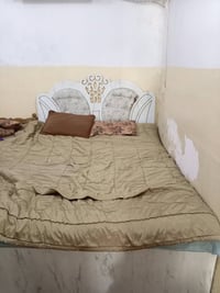 سرير • رخيص • مجاني