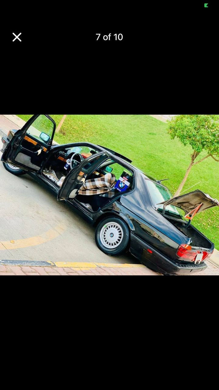 Bmw 1991😎735 گيرو مه كينه بي عه يب. مه كينه فه ل. ئارمي پلاستيكي سليماني. كامل كاره بايي مه زبوته ته بريدي ئاشيا كاني ماوه بس كومبريسه ري نوقسانه 35گه لا معامله له سليماني


**إذا كنت صاحب هذا الإعلان وتريد حذفه لأي سبب، رجاءا أرسل رسالة إلى الدعم الفني**