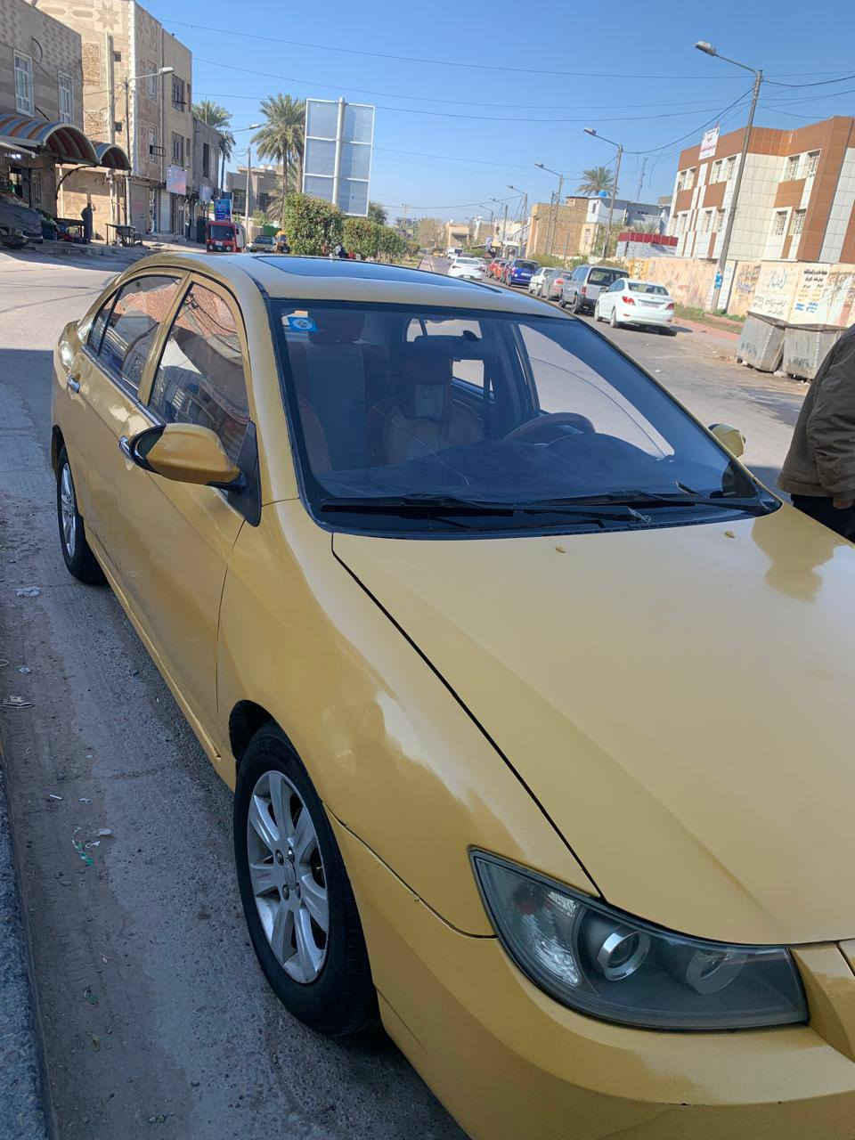 السلام عليكم سياره اليفان 620رقم بغداد رايدهه ب33سعر وبيها مجال مستعجل ع بيع سبب ضروف ***********
