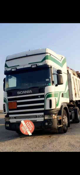 سلام عليكم سكانيا موديل2000 محرك 8بم ونوزل كير كهربائي رقم ذي قار بسمي نگليزي هزه جديده مربوطه فلات جوانب متحركه عربانه فلات مزوج 3دناگير ‏‪***********‬‏
