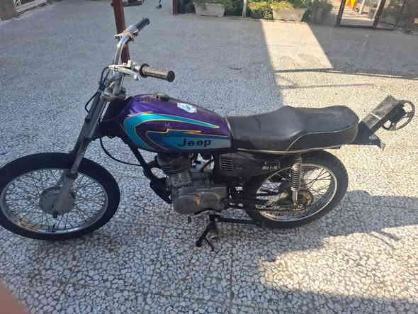 دراجه كلك كلك كلك للبيع توهه مجفتهه دراجه شوفت عينك عايزه ترتيب بصيط مكاني مشخاب السعر 250 بيهه مجال قليل ***********
