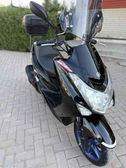 للبيع دراجه ياماها ماجسته اس 🔥🛵
✋🔥
‏,‎الصناعه:ياباني ،       

‏(cc حجم المكينه 155)
‏‎(شلعه :ومعدل .)

استان كهربائي +لونها ابلادي اسود ملكي
‏‎المحرك:نضيف كلش  برغي ممفتوح. 
‏‎كشر مثل مشوفون بصوره  نضيف كلش 
‏ ‎دراجه كشر ومكينه نضافتا٩٩  ‎%‎
‏‎كامله أيٌ نقص مابيها‎    
دراجه مميزه ونضيفه وحلوه بلخير علياخذها 
‏‎  دراجه نضيفه كلش حلوه 
‏‎السعر1500الف   )))وبيها مجال للطيبين))) وبلخير علياخذها❤️
‏‎متواجد بغداد
‏‎لاستفسار ***********
