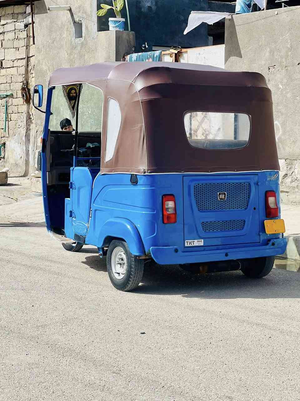 السلام عليكم تكتك باجاج مضلع ، موديل 22 ، رقم والسنوية ذي قار ، كفالة عامـة
العنوان ذي قار - قضاء الغراف 
للاستفسار: ***********
