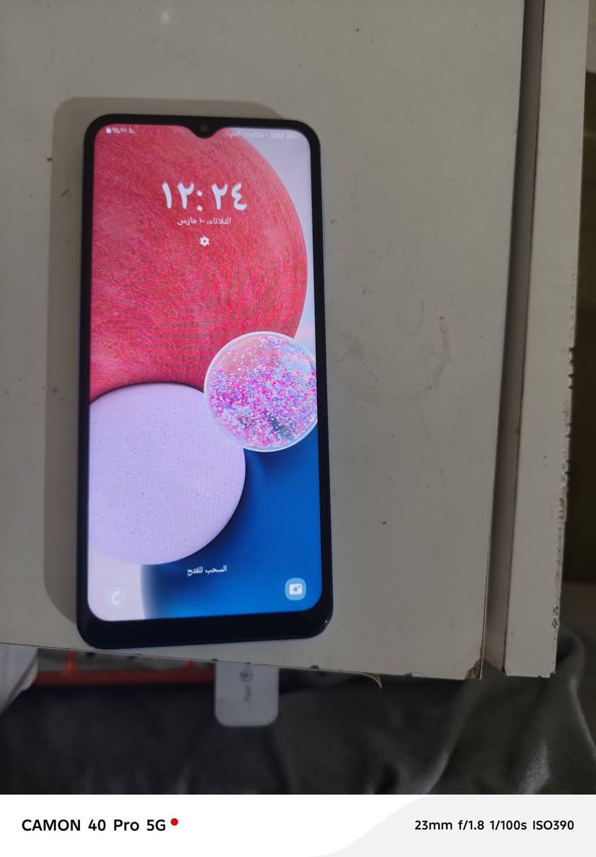 السلام عليكم جهاز A13 جهاز كله شغل البيع مكاني الزعفرانيه السعر ١٠٠ وبيه مجال ***********
