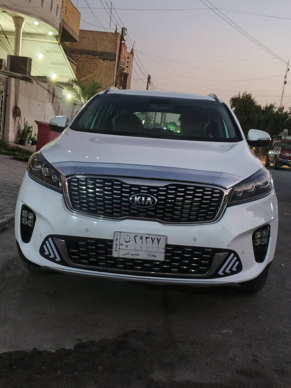 سلام عليكم
سورنتو موديل 2018
سياره فول عده البنرامه 
مكفوله كفاله عامه 
بس بيه دعاميه مبدله
رقم بغداد مشروع وطني بسمي
تحويل ثاني يوم مكاني بغداد
رقمي ***********
