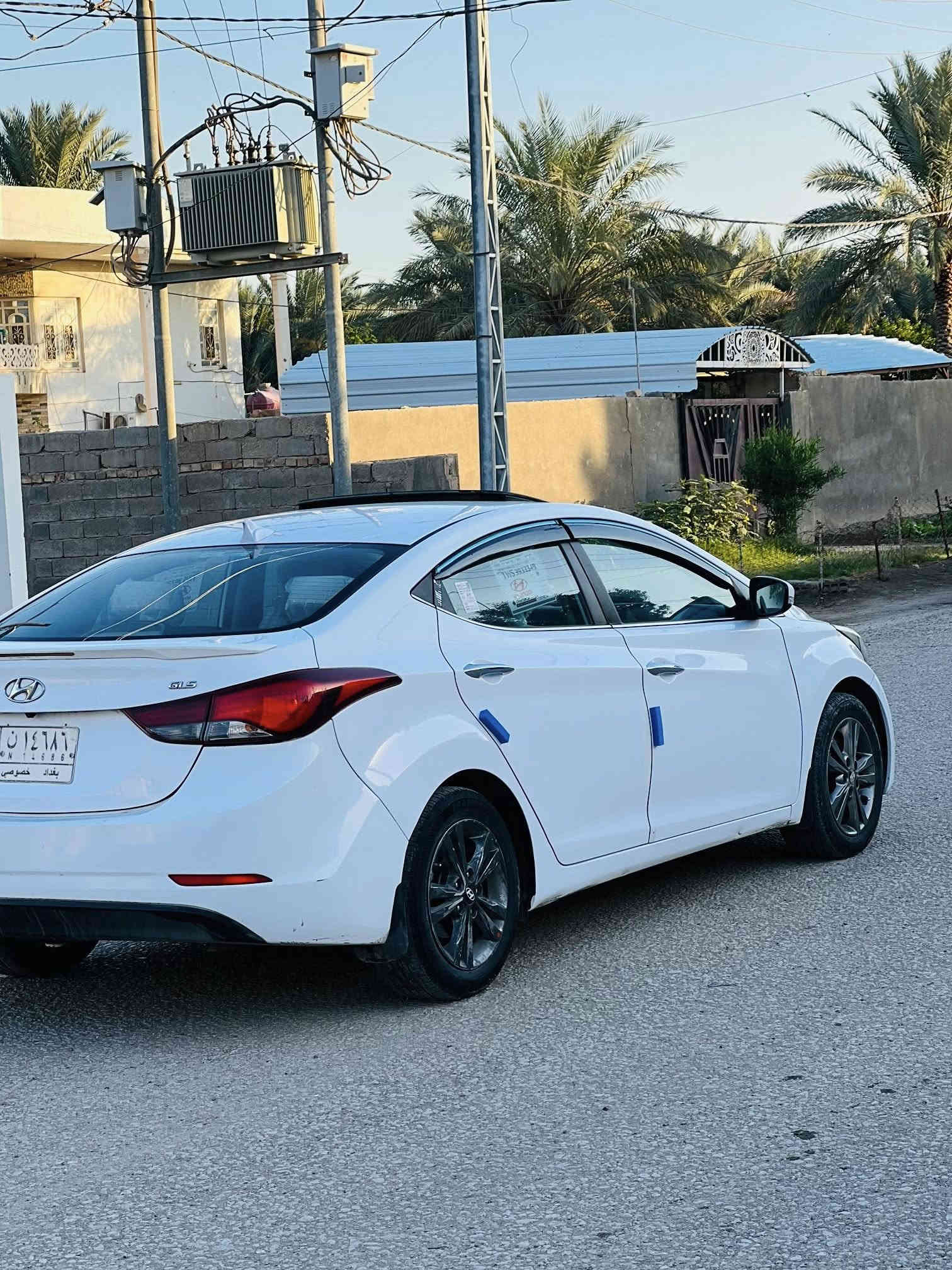 يا الله سلام عليكم النترا خليجي 2015فئة gls فول مواصفات 1/1كفاله عامة شرط السونار  كير ومحرك وحداديه كفاله محرك وكير كفاله من الفتح السياره مكفوله من الضربه والصبغ والتبديل  شرط السونار السياره كلش جديده   محرك 2000دوش
السعر128وبيها مجال
الاتصال***********
مامتواجد بلخاص 👆👆
مواصفات السياره
فتحه سلايت  
تبريد قطعتين 
شاشه 
تحكم استيرن 
كامره 
نضام ايكو 
كشنات جاد 
حساسات
