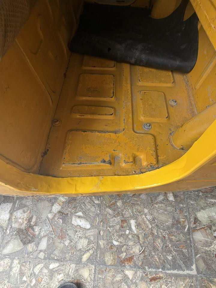 عشرين رقم وسنويه تحويل ثاني يوم مكينه بوشه وبستم كشرر نضيف  سعرر 6450وبيهه مجال للستفسار *********** 
بغداد ر ئاسه العبيدي
