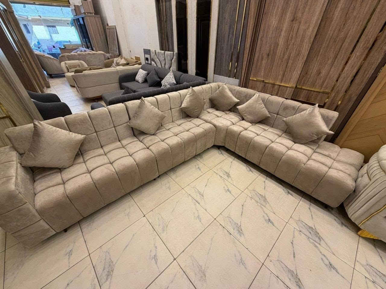 الركنه البابلز نازل على خصم
مقاس 5م
خشب كونتر*موسكي 
قماش همر 
سفنجات صافي


**إذا كنت صاحب هذا الإعلان وتريد حذفه لأي سبب، رجاءا أرسل رسالة إلى الدعم الفني**