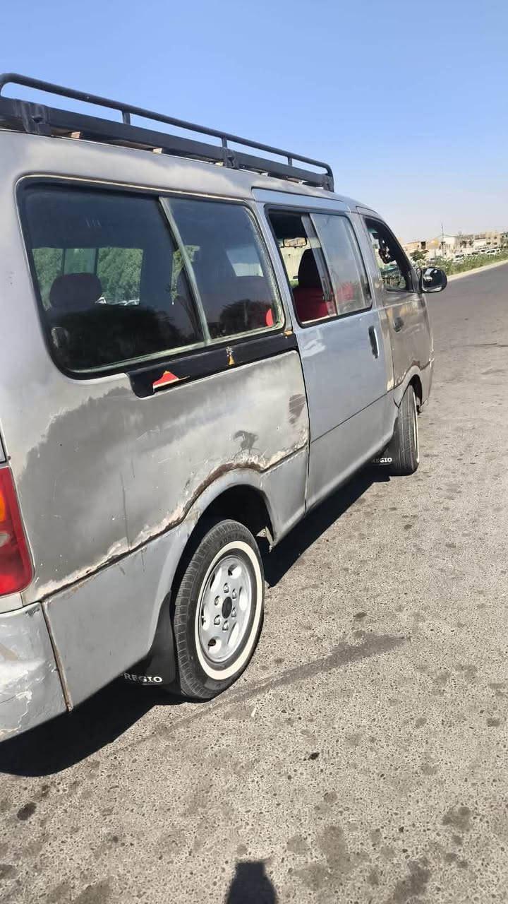 السلام عليكم كيا بريجو موديل 2001مصفره هيئه او غرامات تحويل مباشر مكينه بيها نفخ بدون تنقيص تخم تاير. جديد شواصي جديد حداديه نضيفه دشبول نضيف كهربائيه شغاله دوشمه نضيفه  سعر 48 بيها مجال تحويل بدون وكاله رقم تلفون *********** عنوان بغداد حي العامل
