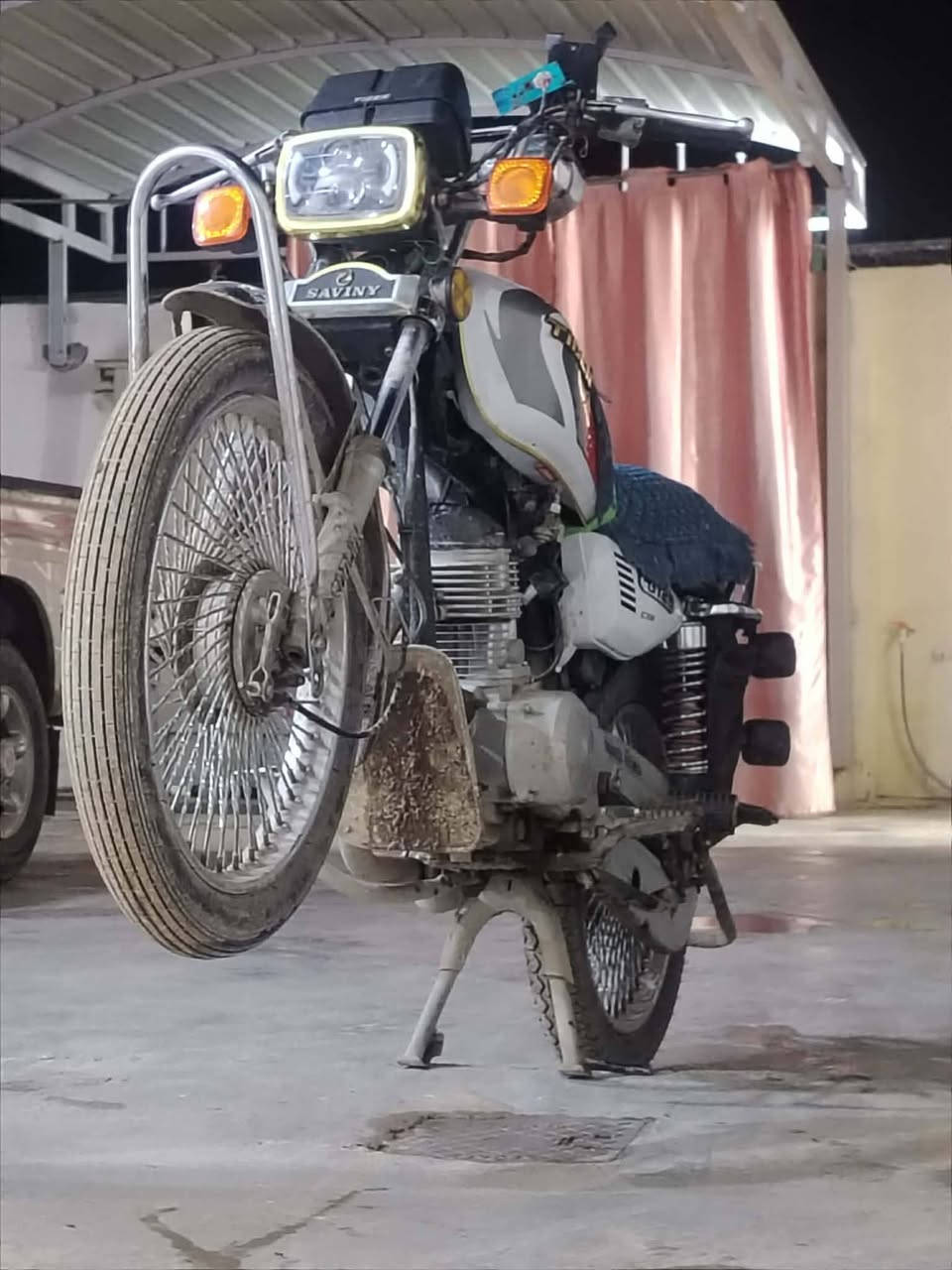 السلام عليكم
دراجه موديل 2021تايكر محرك 125cc
دراجه اي نقص مابيها خير من الله 
السعر خاص 
مكاني منصوريه الجبل


**إذا كنت صاحب هذا الإعلان وتريد حذفه لأي سبب، رجاءا أرسل رسالة إلى الدعم الفني**