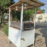 ميز شاي • مكاني • نجف