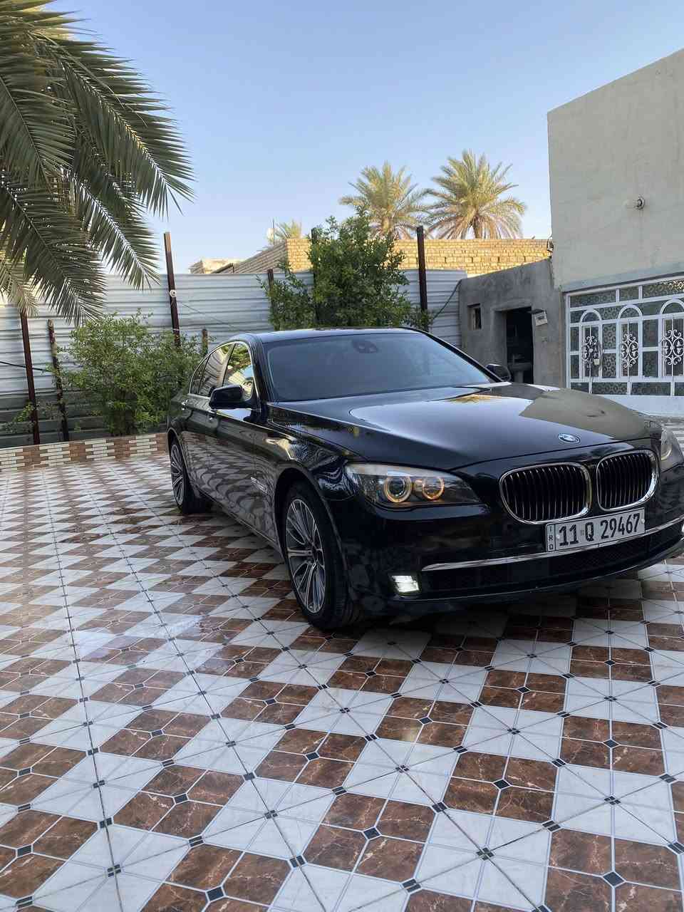 أعاده النشر بسبب الوعود الكاذبه
2011
F01

750i
بيها 4 قطع موجود سونارها مع الصور 
بدون دواخل بدون فتح وتبديل 
محرك كير كفاله شرط الفحص 
المسافه المقطوعه 127الف قابل للزياده 
رقم بغداد شرط ثاني يوم تحول 
السياره مواصفاتها موضحه بل صور فول 
تبريد السياره كفاله 
حداديه خلفيه كفاله 
الاماميه نقصها شمعه(مغزل)
غرفه السياره جديده كلش
بيها ويل امامي جهه اليمين بي عواج قليل 
نواقصها 
كارت لايت جهه اليمين+ ماسحه وجوزه الدهن تحتاج برمجه او تبديل )
فدوه لكلبك ما تشتري لا تعبني ولا تنطي موعد 
السياره بيع فقط 
معروضه 153 وبيها مجال للشراي 
اقره تفاصيلها قبل لا تتصل 
مكانها بغداد للتواصل فقط 
على الرقم ***********
