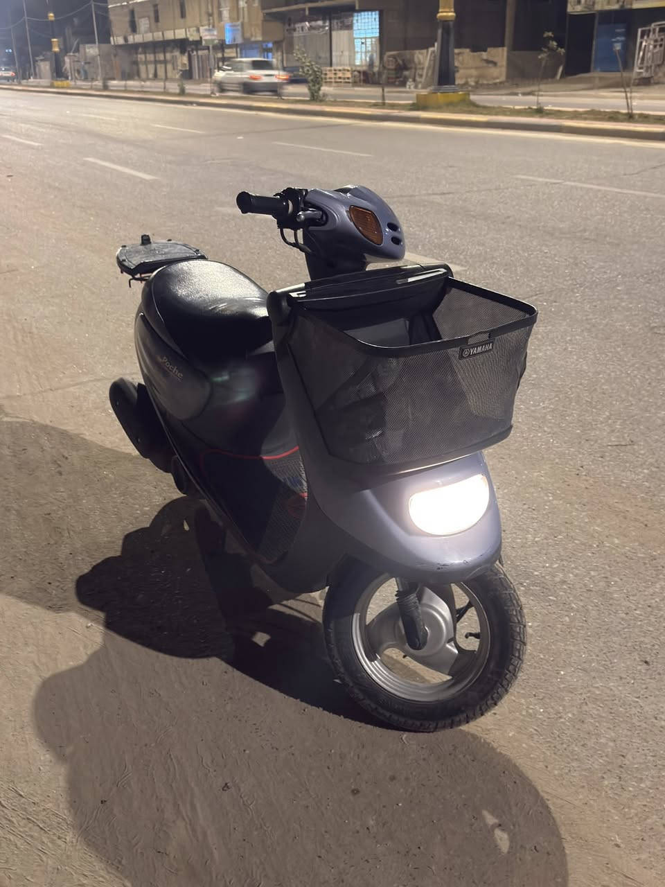 سلام عليكم 
منغولي حاوية للبيع طالعة قبل شهر من الحاوية تايرات جدد ستان كهربائي كلشي شغال بيها السعر ٨٥٠ مكاني كربلاء حي العباس ***********
