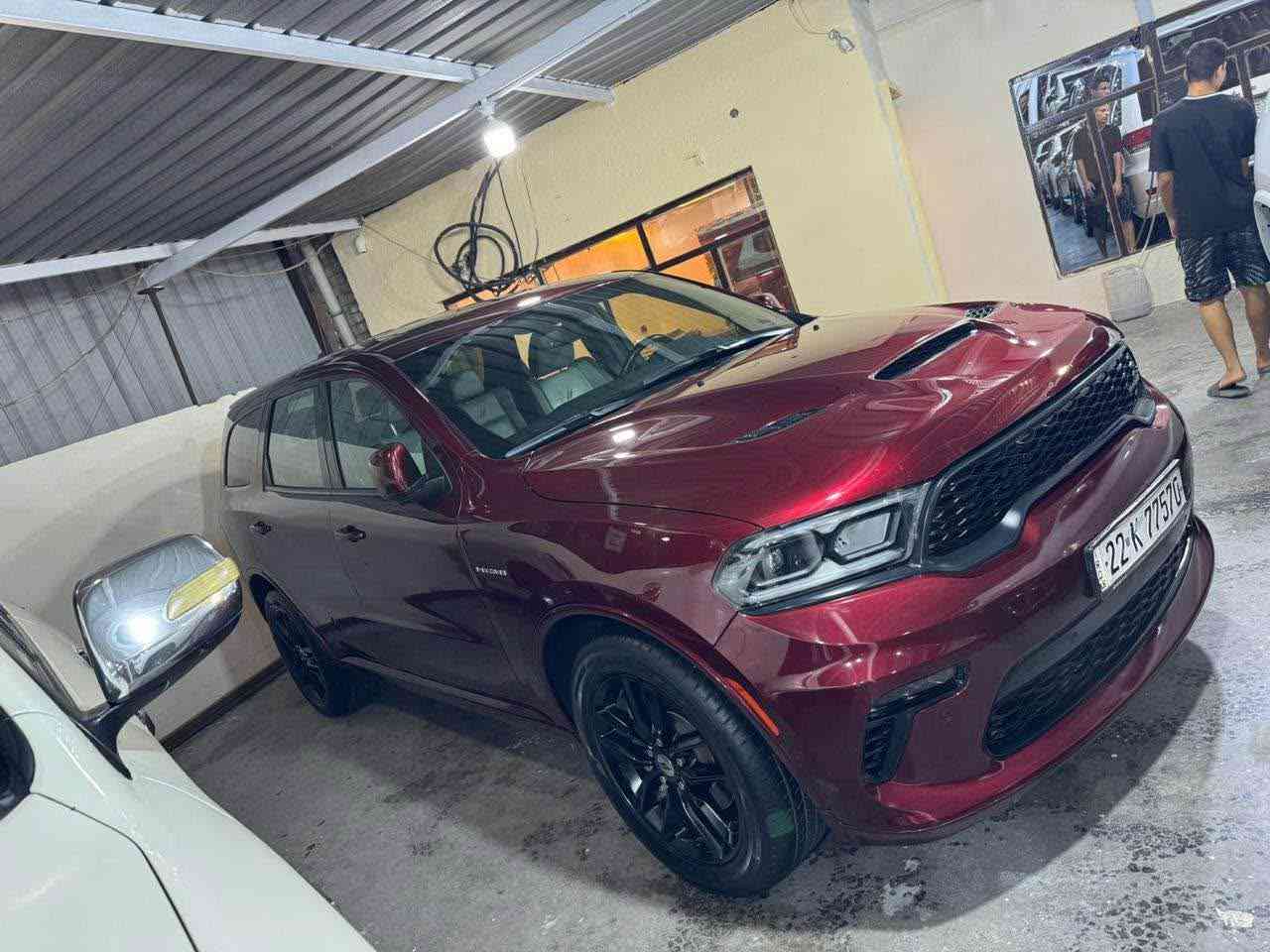 دورنكو 2022 فول RT MAX
لون مميز دم الغزال
رقم شمالي بسمي تحويل او وكاله

المواصفات
1/1فتحه
بصمه تشغيل عن بعد
رادر خلفي وجانبي
7مقاعد 
تدفئه وكشنات جلد وتبريد
شاشة كبيره كار بلي
تحكم كشنات كهرباء
وبعد بيه مواصفات 

الحادث:بدون أيرباك جاملغ وباب خلفي بي كلير بدون دواخل شرط

عنواني بغداد البياع 
السعر275وبيه مجال بسيط
*********** بغداد, العراق
