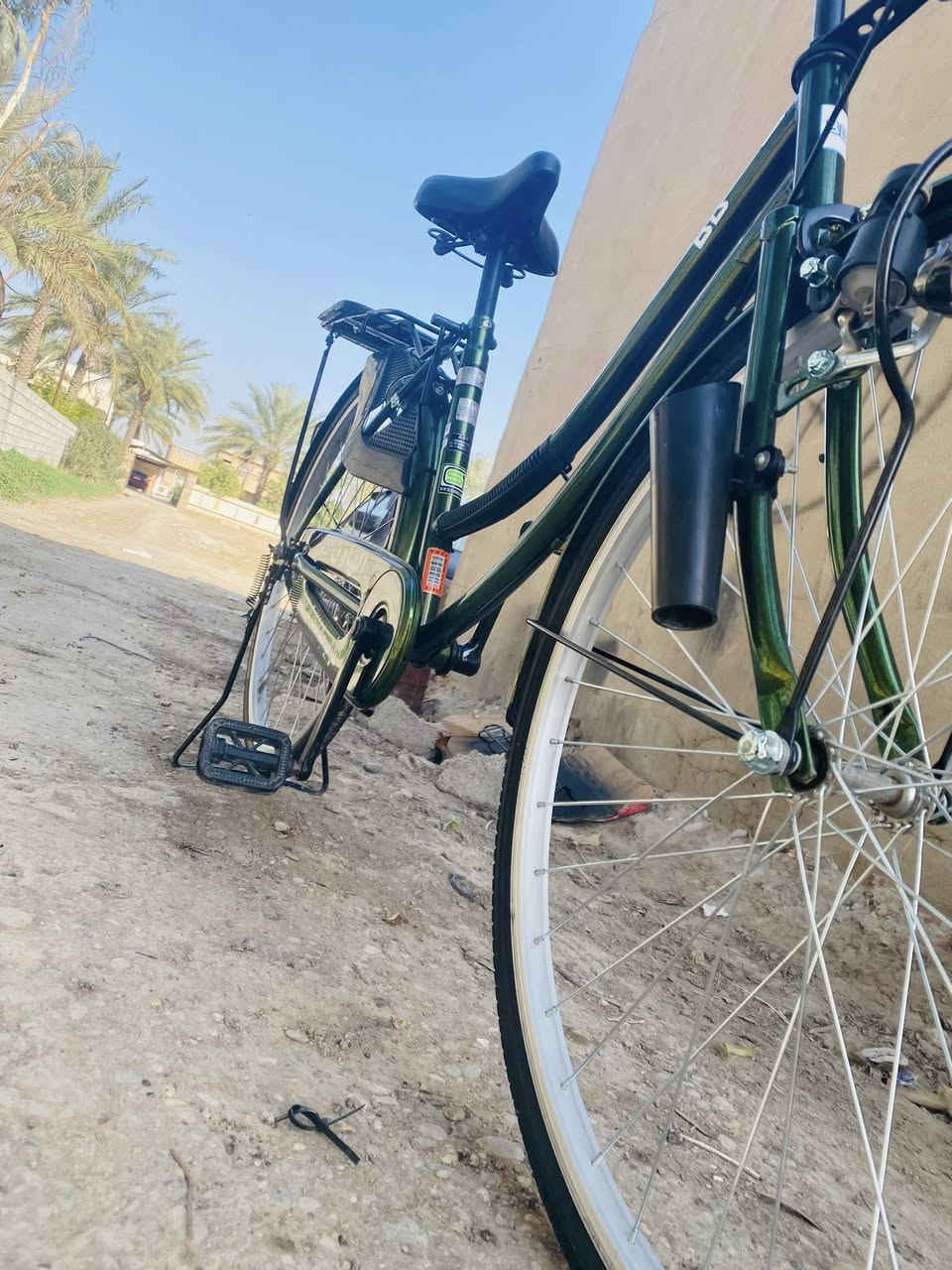 سلام عليكم بايسكلات للبيع مديل 21الواحد عله 150بي مجال حك الجيه رقمي ***********
