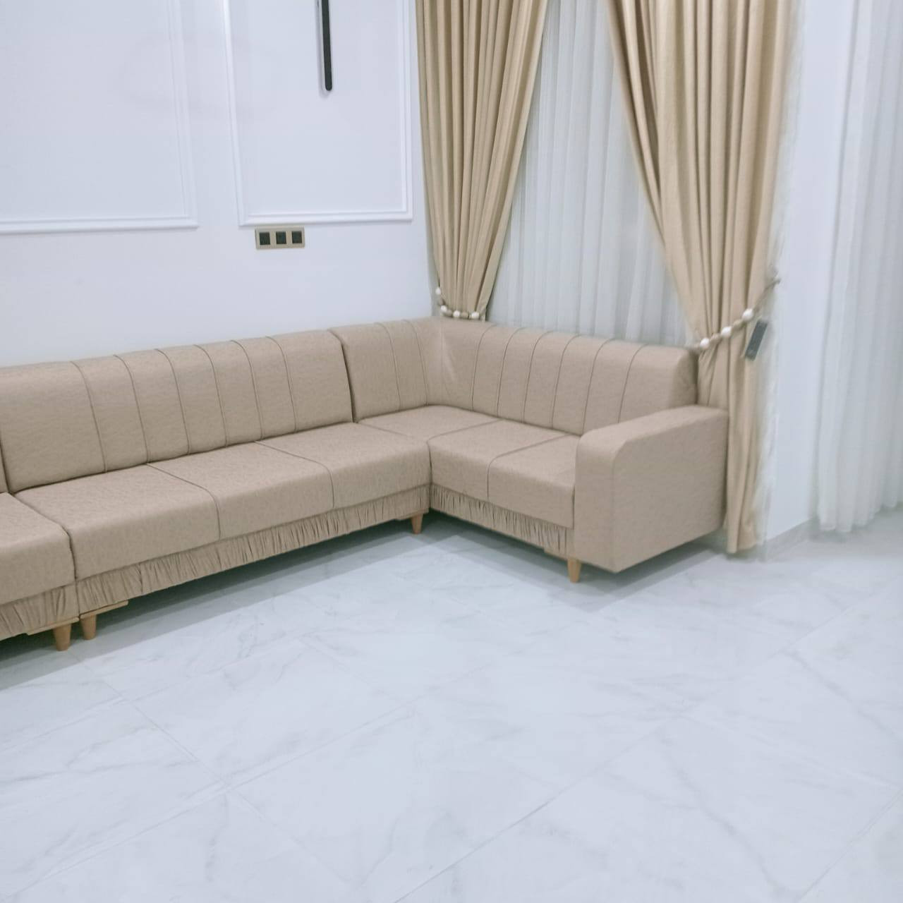 دوشمة ونجارة سجاد الصمياني
من بيت الزبون
شغل قوي ونضيف 
ضمان٥ سنين
  العنوان / الديوانية حي الفرات مقابل كلية الطب
***********
