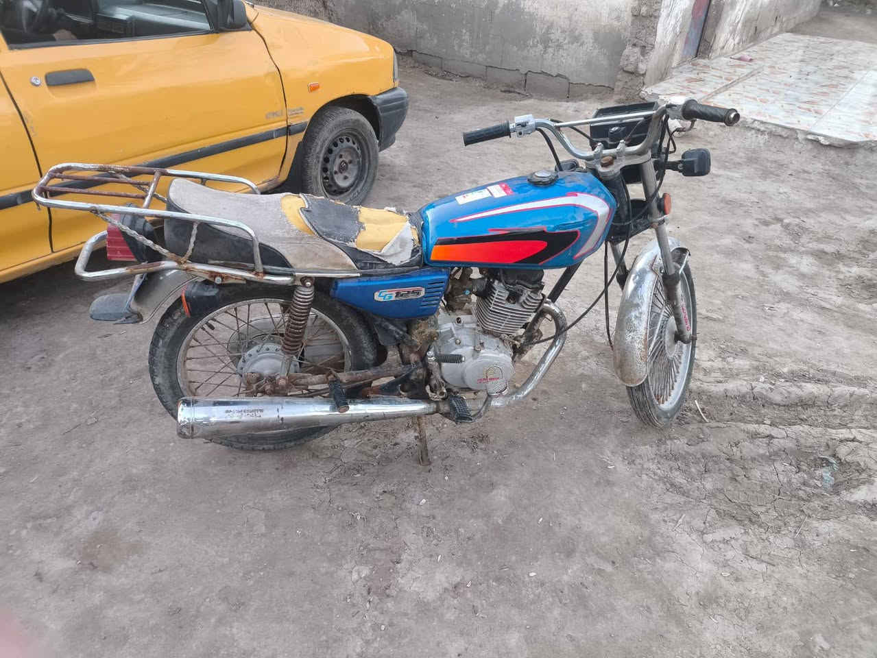 تايكر موديل16 اوراق اصولي سعر 375وبيه مجال صاحب الدراجه ***********
