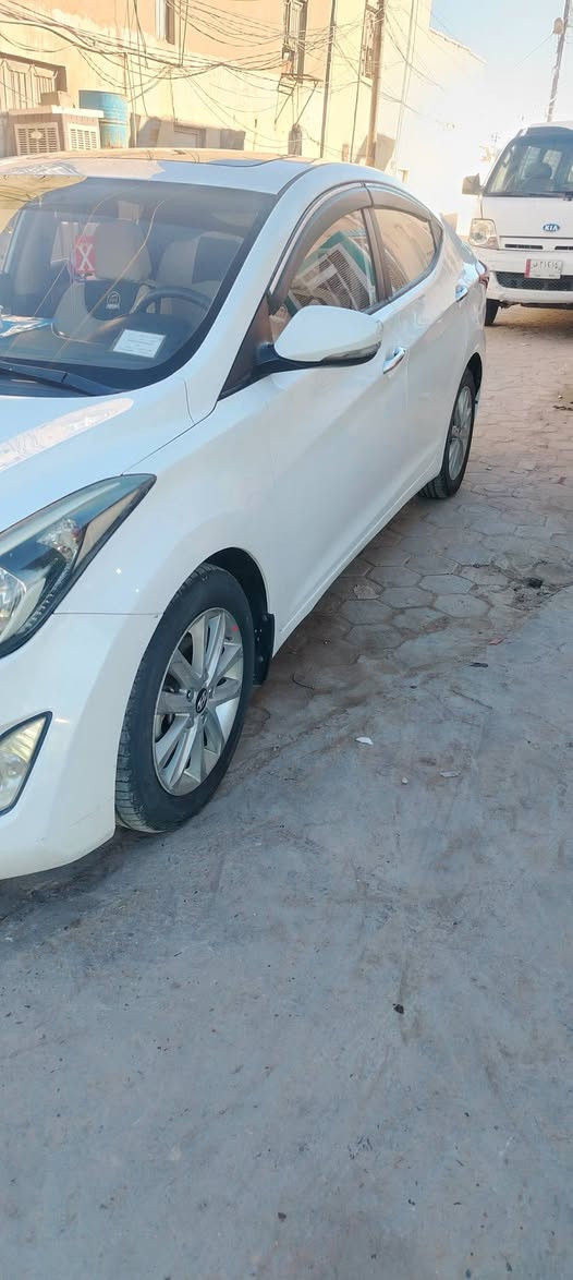 سلام عليكم النتره مديل 2015 خليجي سياره جديده مال جناي بيهه قطعتين صبغ مكان السيارة نجف *********** السعر122
