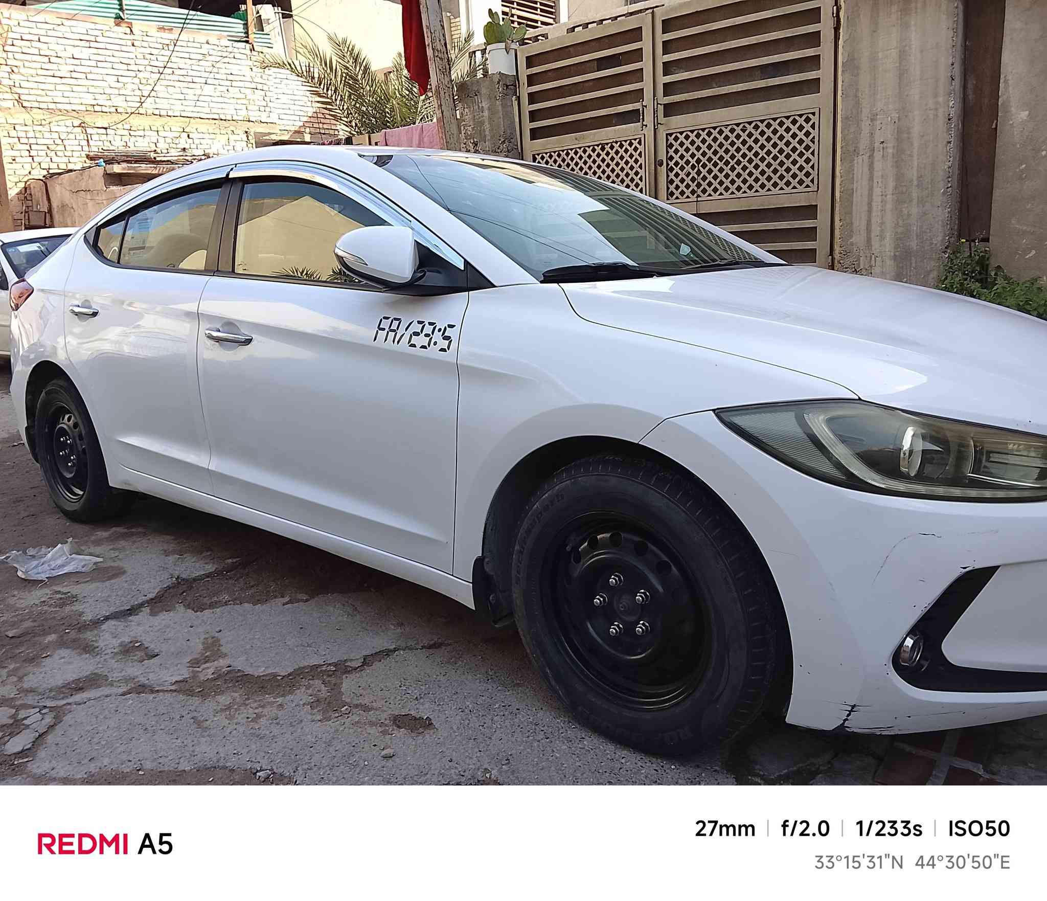 سلام عليكم الإنتر خليجي موديل ٢٠١٧ بدون حادث أو صبغ أو تبديل محرك ٢٠٠كير أي تي قطعتين تبريد مري شفط شاشة بالدشبول تحكم استيرن جهتين بيها مواصفات بعد حساس خلفي شرط التحويل مكاني بغداد الزعفرانية السعر ١٤٢ الاتصال ***********
