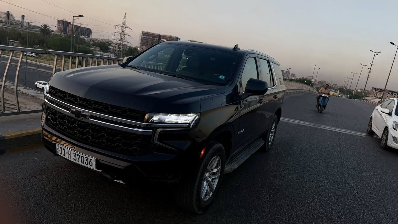 للبيع تاهو ls 2022 خليجي
مكان السياره كراده 
السعر 415 مجال جداً بسيط 

✅ المواصفات :
ماشية 96 ألف كيلو

✅ محرك 8 سلندر قوي جداً
✅ جير أوتوماتيك ناعم
✅ تشغيل بصمة
✅ دخول ذكي
✅ شاشة حديثة
✅ كاميرا خلفية
✅ Bluetooth
✅ تحكم ستيرن
✅ تحكم صوت من المقود
✅ مثبت سرعة
✅ تبريد أمامي وخلفي ممتاز
✅ مقاعد واسعة ومريحة
✅ ديكور داخلي مرتب وفخم
✅ إنارة LED
✅ سنسرات
✅ مرايا كهرباء
✅ زجاج كهربائي كامل
✅ ABS + نظام توازن
✅ مانع انزلاق
✅ وسائد هوائية متعددة
✅ ثبات عالي بالطريق
✅ سيارة عائلية فخمة وعملية
✅ نظيفة جداً وما تحتاج أي صرف
📍ملاحظات السيارة:
بارد مكان رصعه فقط 
السيارة مرتبة جداً والاستعمال نظيف

***********
