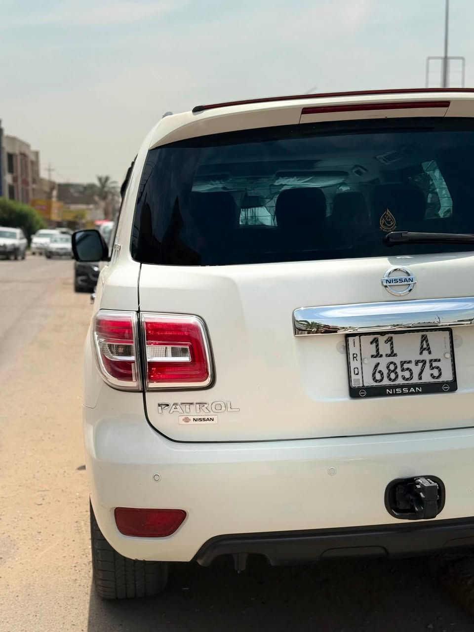 سلام عليكم 

نيسان باترول 2010  خليجي فول مواصفات 
ماشية 179 
مكينه SE  ( المرغوبه ) تسحك بانزين عادي 
داخل نظيف كلش بيجي 

سياره جاهزه ( دكشنات وحجرات وصالنصات كله جديد + مكينه جديده + صيانه كامله  بلاكات وفلاتر وعبوه فيتبم جديده + تبريد ثلج منظومه جديده  + باتري جديد ) 

ويل كب حجم 20 بلادي 

مازدات ليد جديده 

رقم بغداد انكليزي بسمي تحويل ثاني يوم 

& السياره مكفوله من الحادث بيه فقط مكانات محدده صبغ نتيجه التكشير وهذا شي معروف بالباترول ) 

مكاني : ( بغداد / غزالية ) 

السعر ( ١٩٠  )  

للتواصل ع واتساب فقط 

***********
