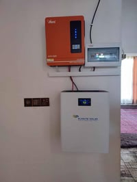 طاقة شمسية • ألواح لونجي 615 واط • بطارية 8kWh