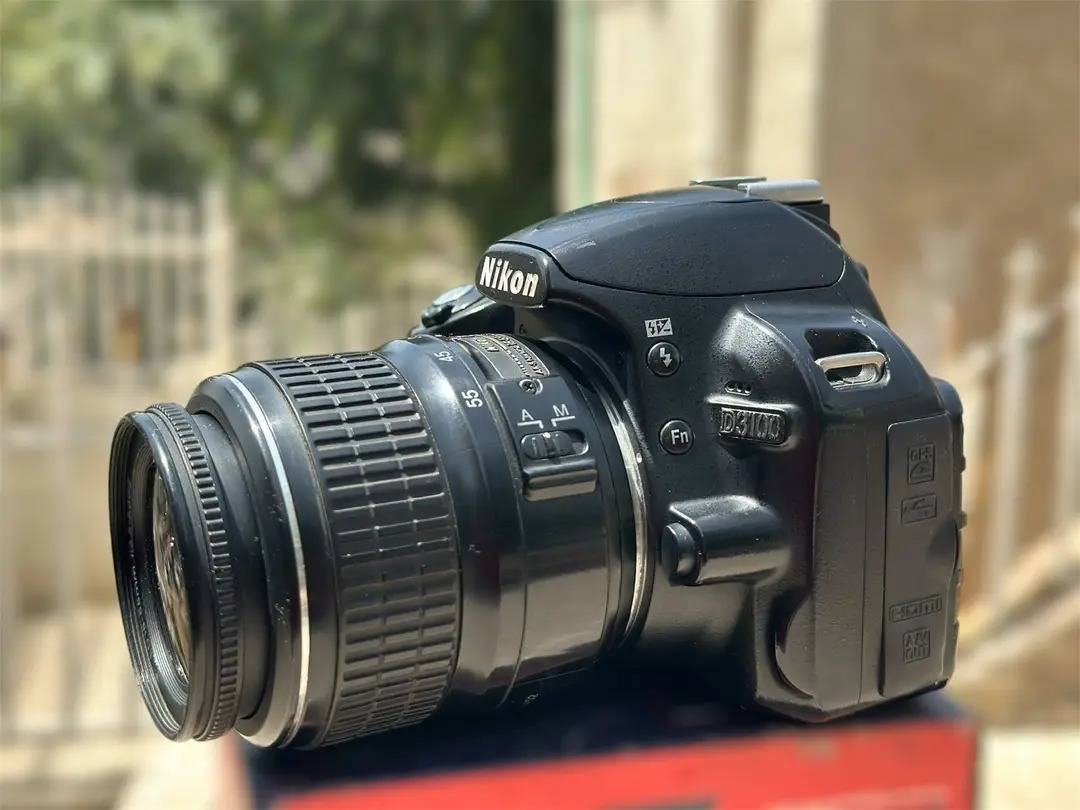 كامره نيكون D3100
كامل ملحقات رام 32  شاحنه  بطاريه  جنطه  كادريتر 
سعر ٢٥٠.  النجف عندي توصيل محافضات 
***********
