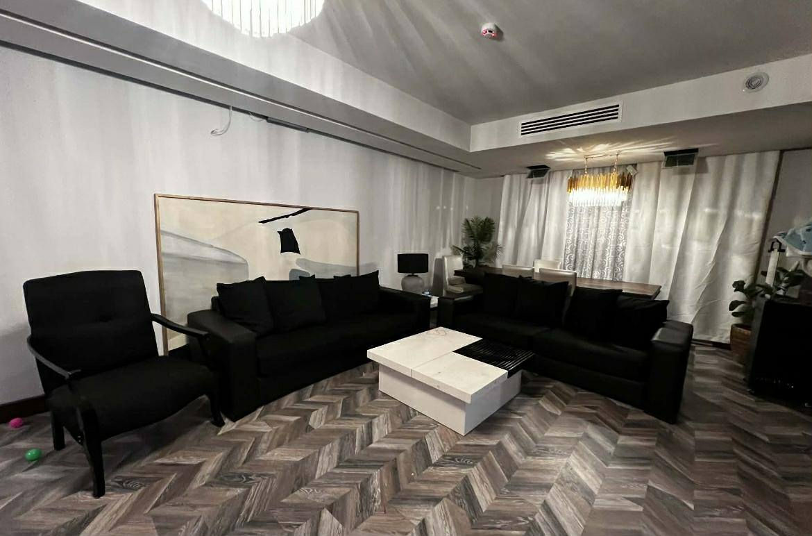 سڵاوی خوای گەورەتان لێبێ بەڕێزان
ئەم تاقم قەنەفە  10نەفەرییە

مێزی  نان خواردنی 8نەفەری

بۆ فرۆشتن

زۆرتایبەتو خاوێنو لۆکن بێ شوختن تۆکمەن لەئاشلی کڕاوە

 تاقم نان خواردنەکەش جڵدی ئەسڵییە

سلێمانی


**إذا كنت صاحب هذا الإعلان وتريد حذفه لأي سبب، رجاءا أرسل رسالة إلى الدعم الفني**