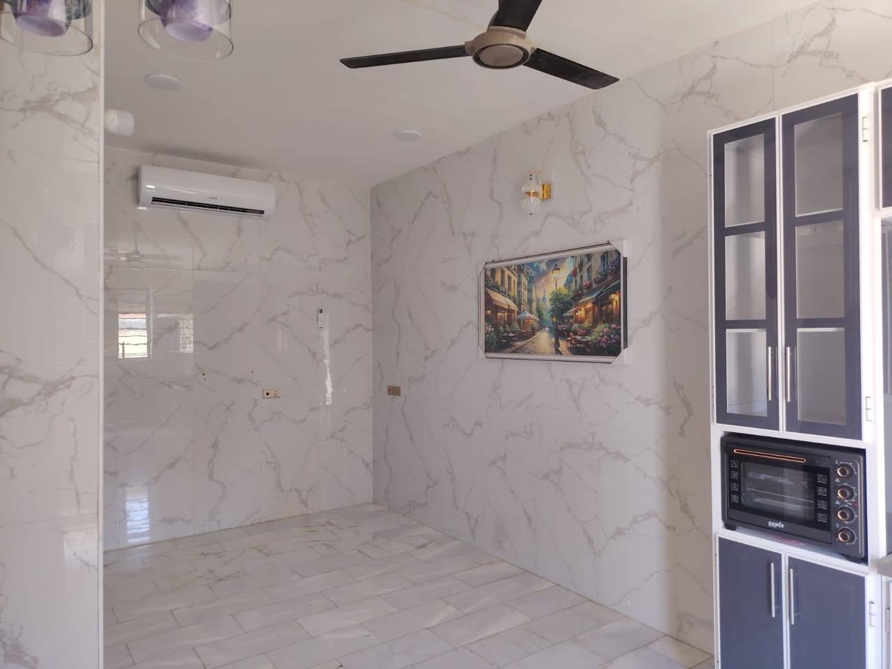 بيت للبيع بغدادالرستميه خلف المرور تفاصيل داخل الفيديو رقم صاب الدار***********
